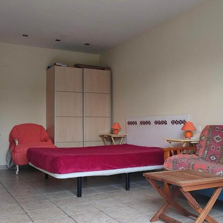 Gite Studioescos El Uno Bagian luar foto